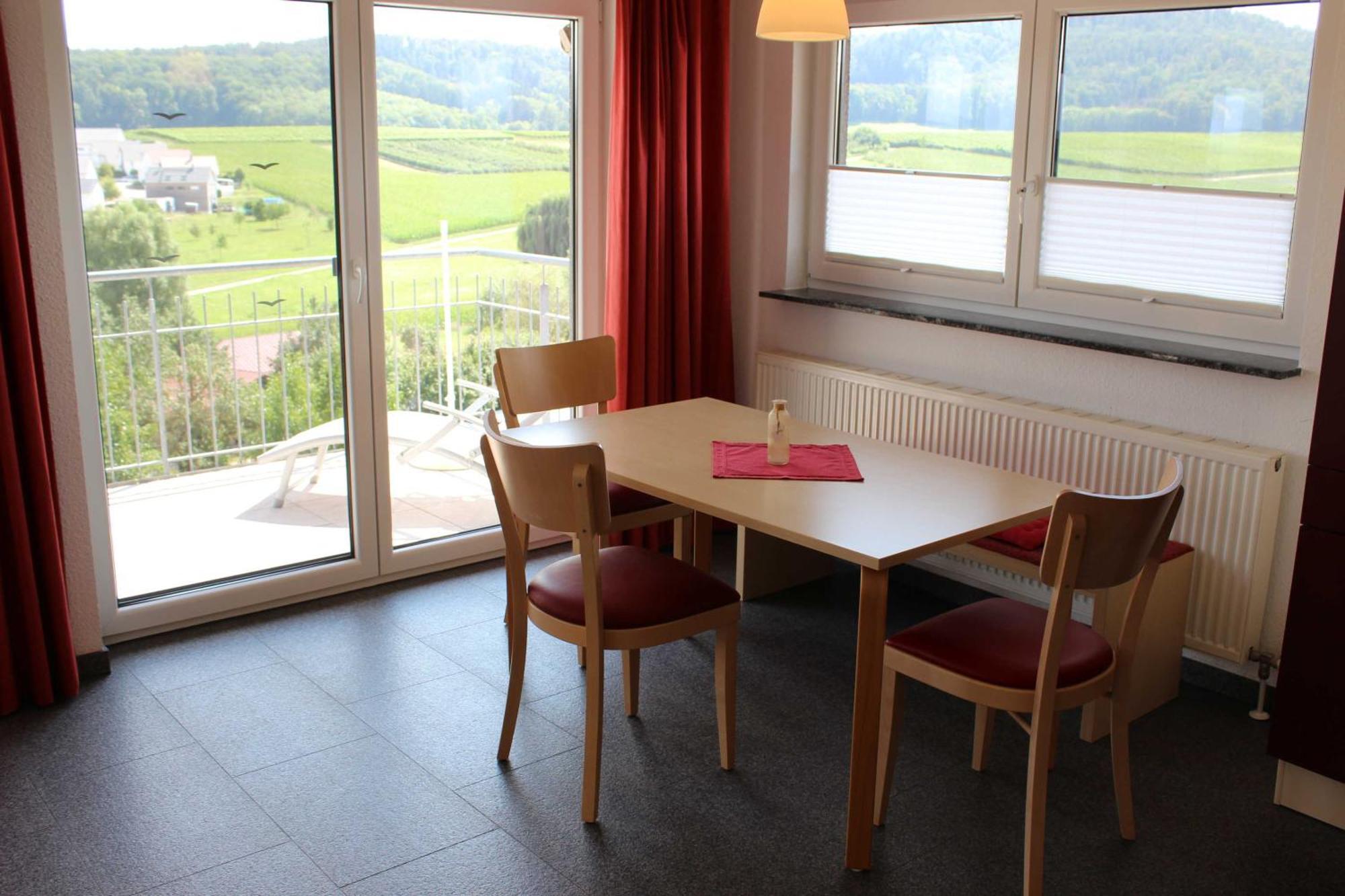 Gaestehaus Zum Wolffenturm Lehrensteinsfeld 객실 사진